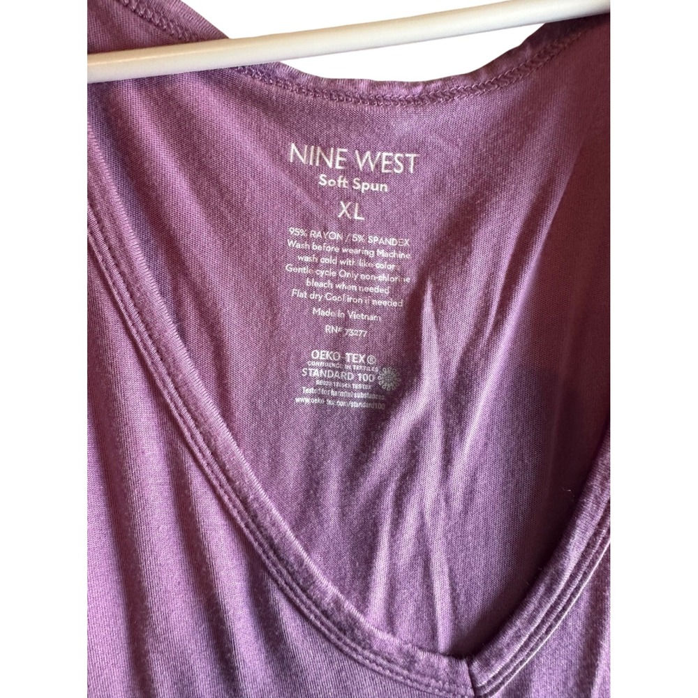 Nine West Soft Spun Purple V-Neck Tank Top Sleeveless Shirt Womens XL - Picture 3 of 3